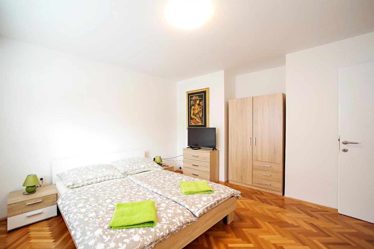 Sweet Apartments With Free Private Parking Любляна Екстер'єр фото