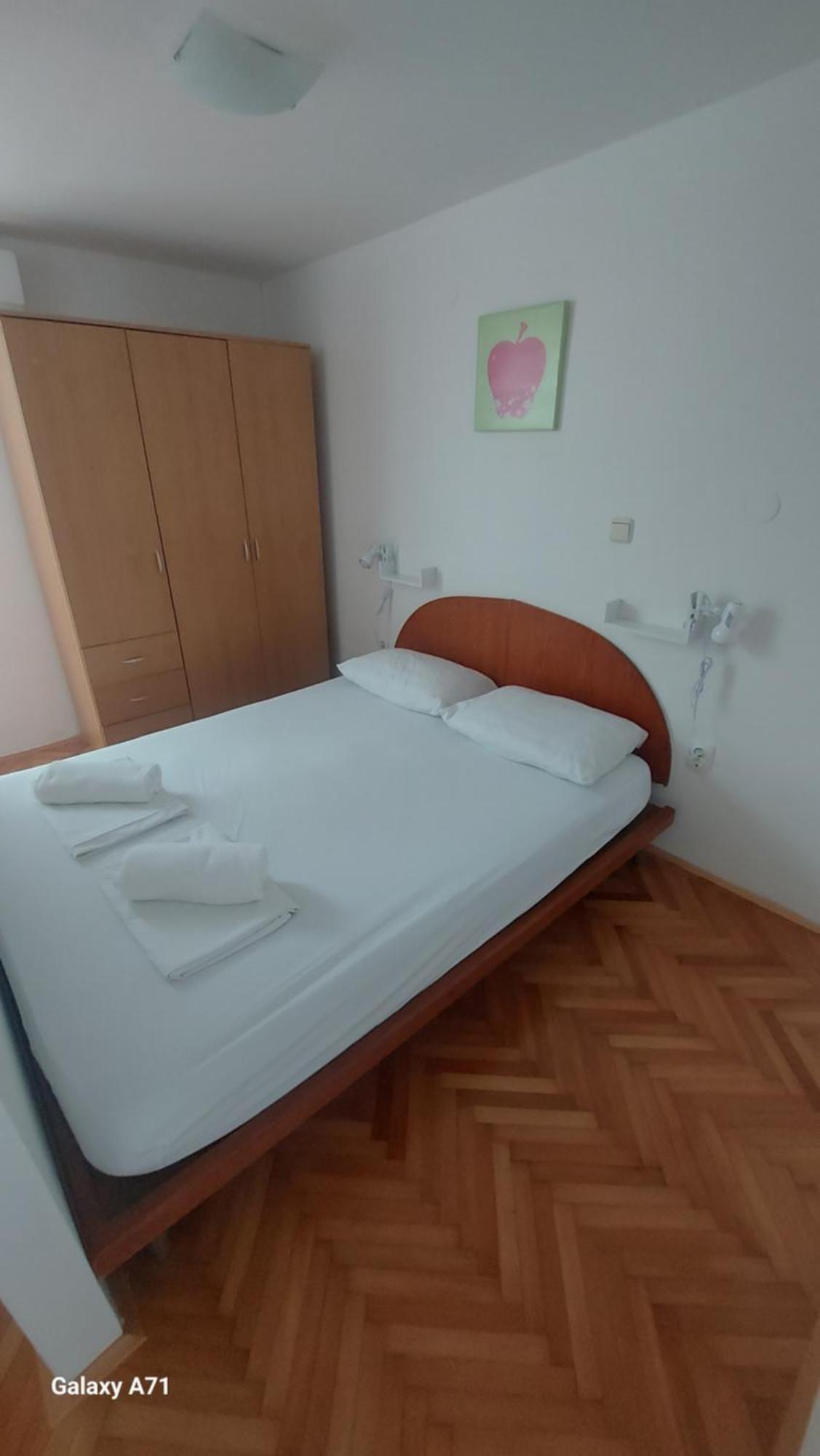 Sweet Apartments With Free Private Parking Любляна Екстер'єр фото