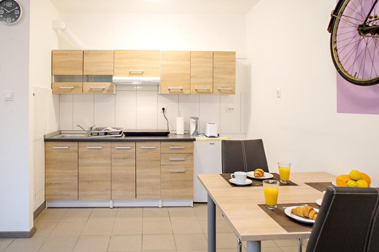 Sweet Apartments With Free Private Parking Любляна Екстер'єр фото